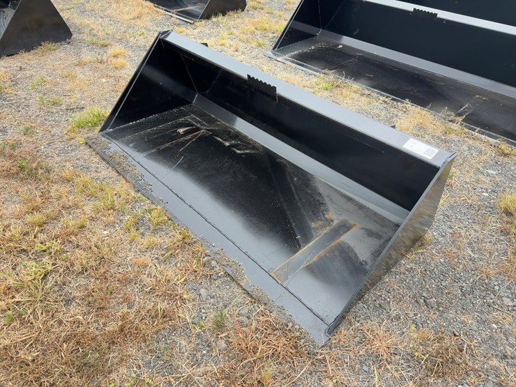 66"-gp-bucket-image-1