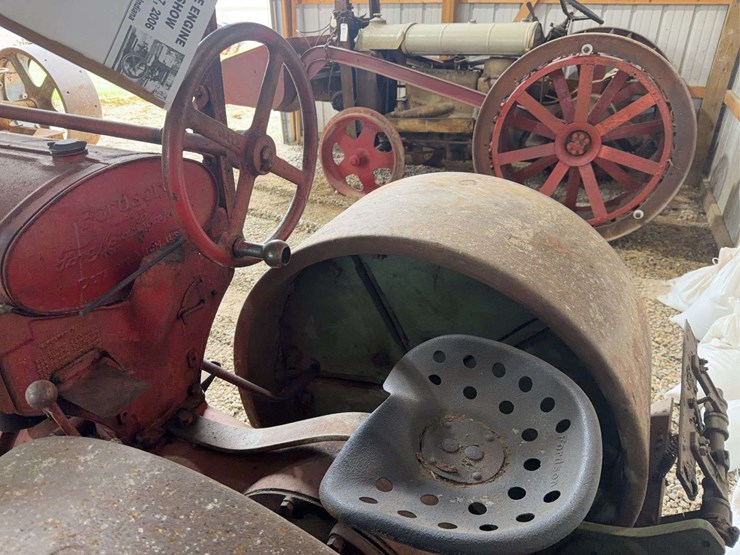 fordson-with-austin-pup-roller-conversion-image-25