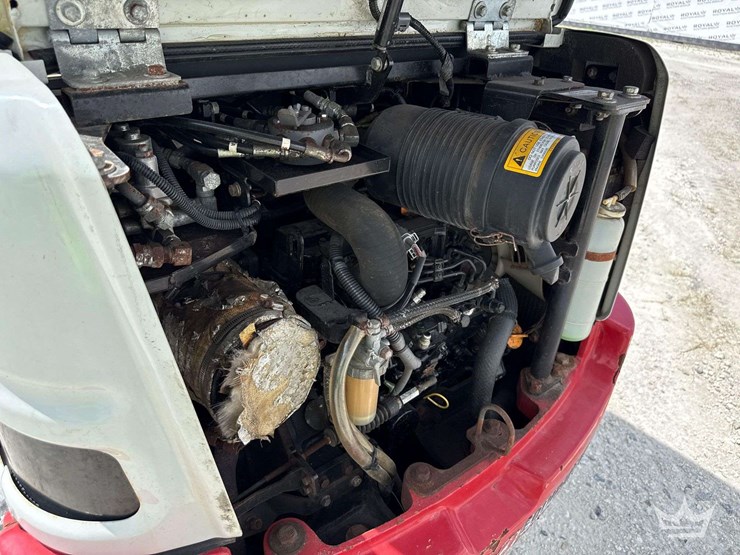 2022-takeuchi-tb225-image-21