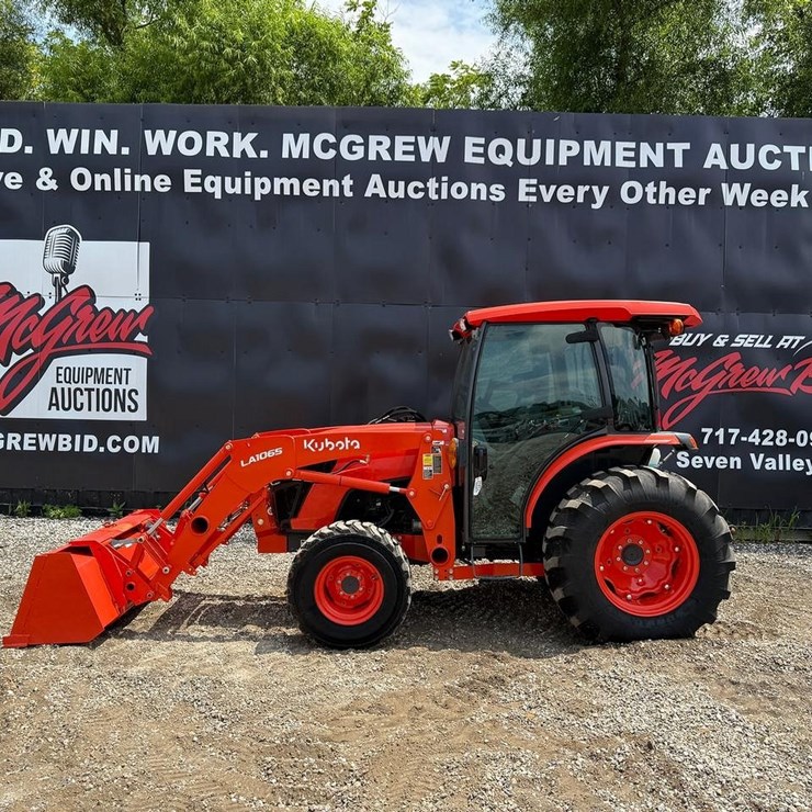 2020 KUBOTA MX5400