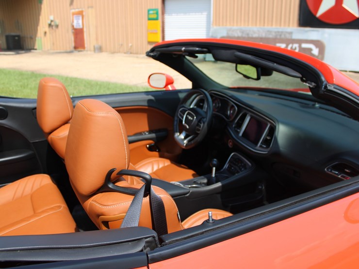 #104-•-offered-at-no-reserve-|-2020-dodge-challenger-srt-hellcat-convertible-image-38