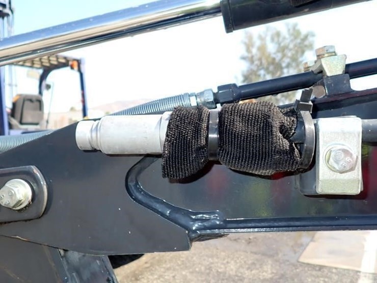 2021-deere-17g-image-8