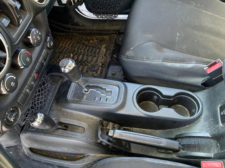 2018-jeep-wrangler-image-45