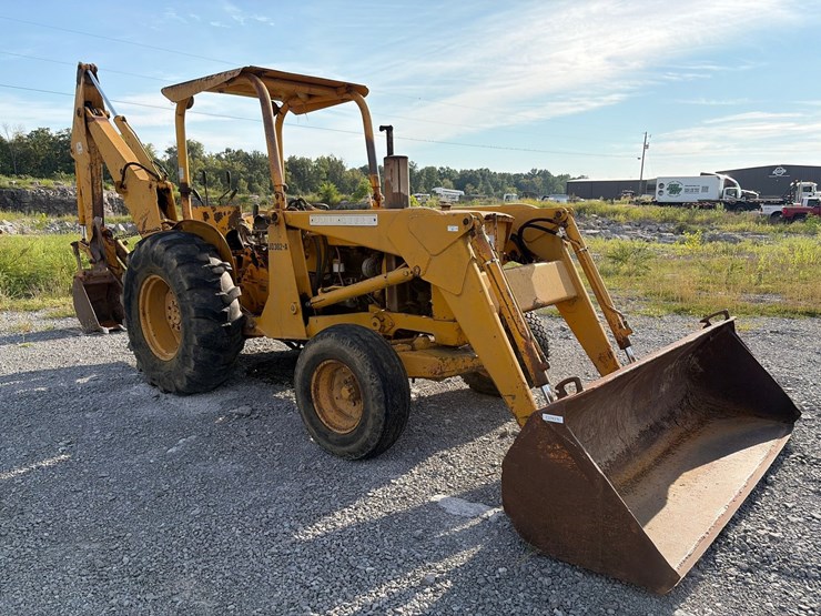 john-deere-302-image-13