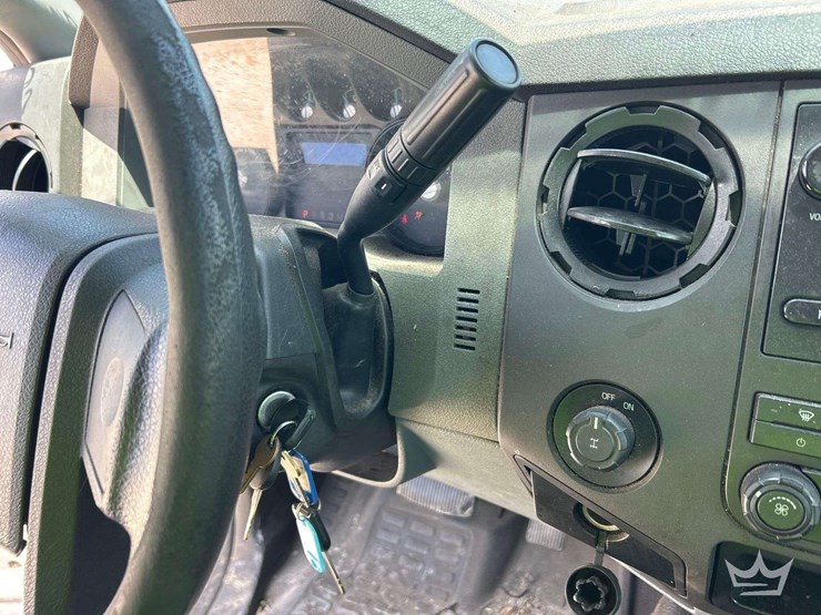 2013-ford-f250-image-24