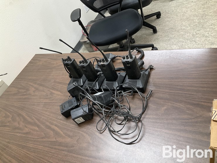2-way-radio-image-6