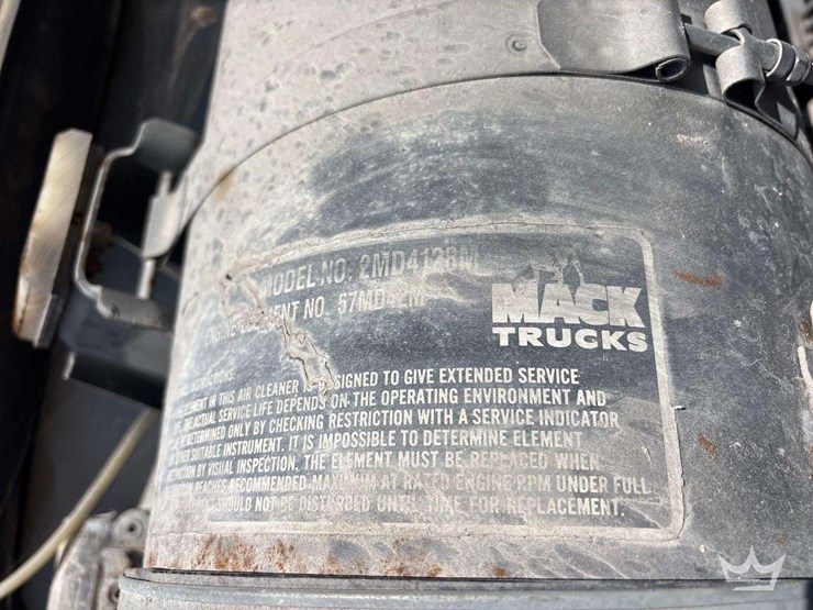 1997-mack-ch613-image-38