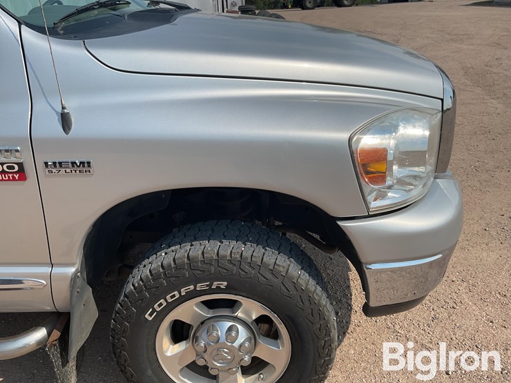 2008-dodge-2500-image-18