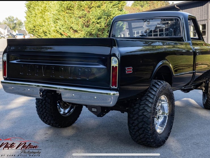 1969-chevrolet-c20-image-23
