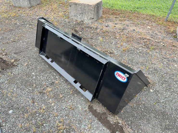 66"-gp-bucket-image-3