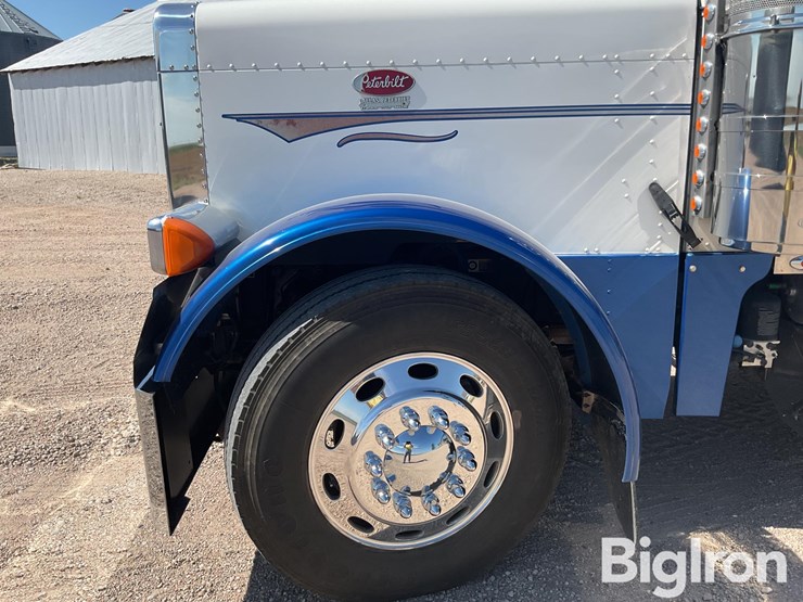 2003-peterbilt-379-image-11