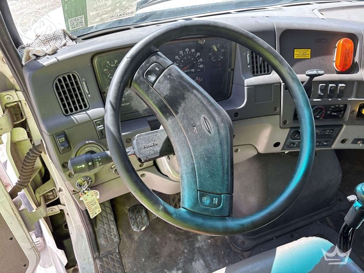 2000-sterling-l9500-image-29