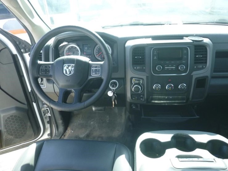 2019-dodge-1500-image-9