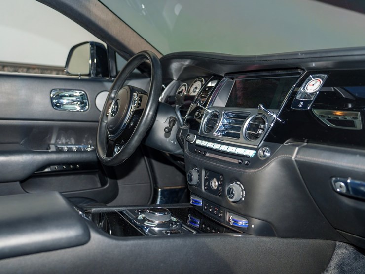 #120-•-offered-at-no-reserve-|-2015-rolls-royce-wraith-coupe-image-59