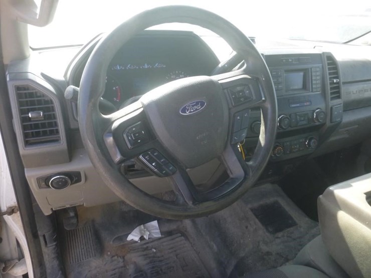2019-ford-f450-image-12