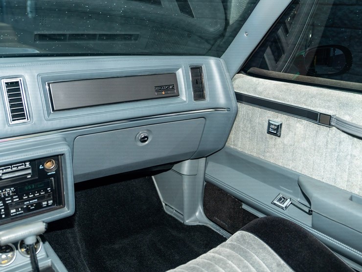 #113-•-1987-buick-grand-national-image-56