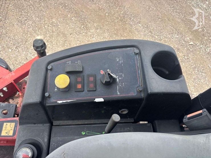 2015-toro-groundsmaster3280d-image-11