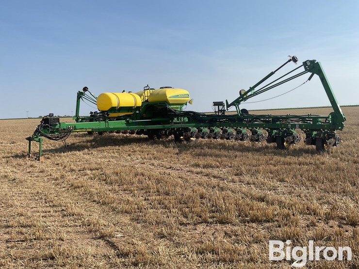 2006-john-deere-1770nt-image-1