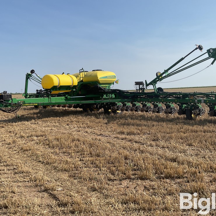 2006 JOHN DEERE 1770NT