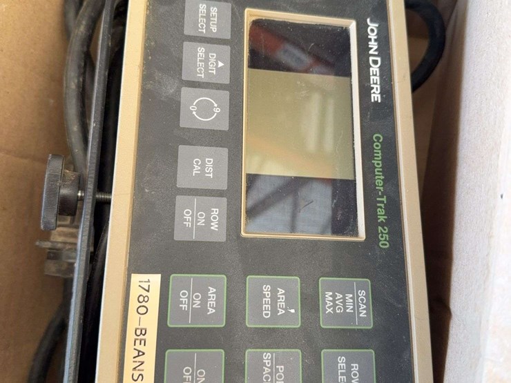 2003-john-deere-1780-image-16