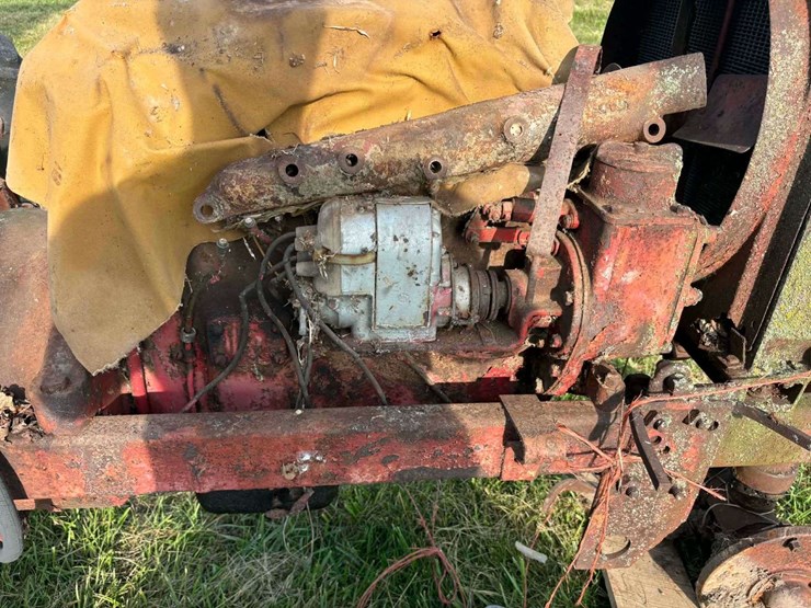 farmall-f-20-"duckbill"-project-image-3