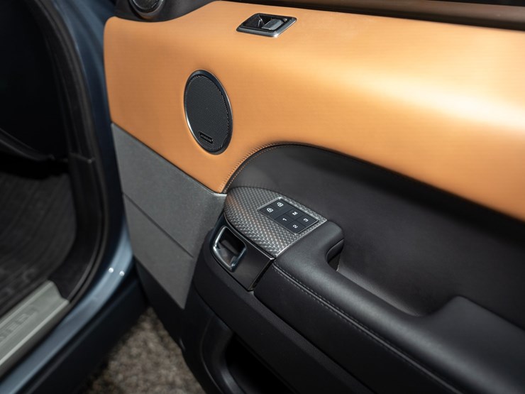2022-land-rover-range-rover-image-57