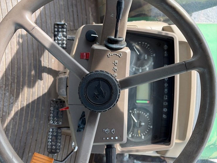john-deere-6230-image-18