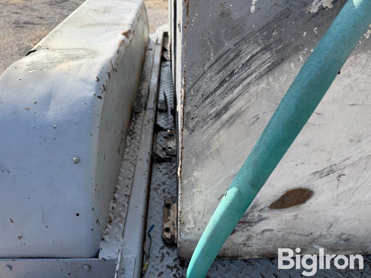 t/a-bumper-pull-fuel-trailer-image-19