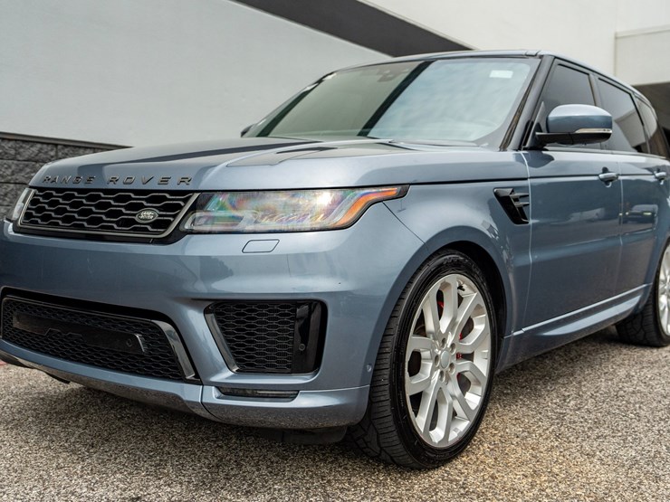 2022-land-rover-range-rover-image-1