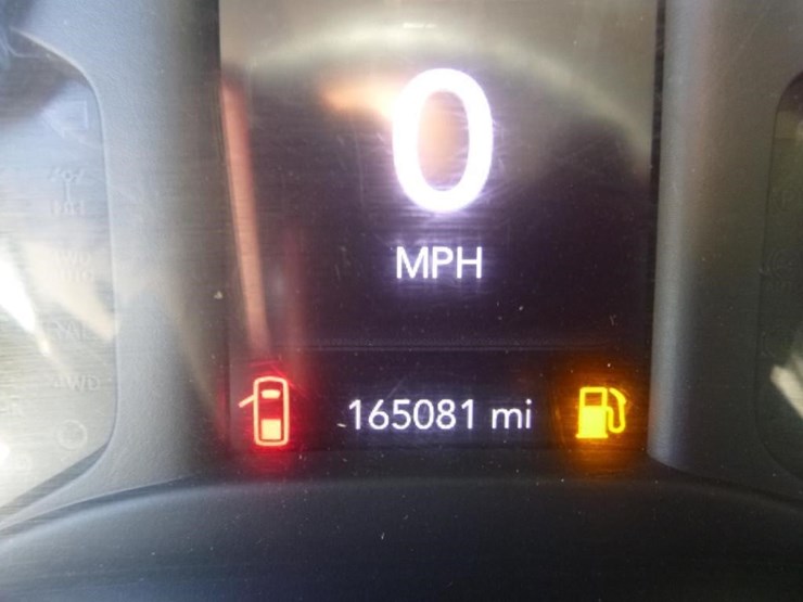 2019-dodge-3500-image-19