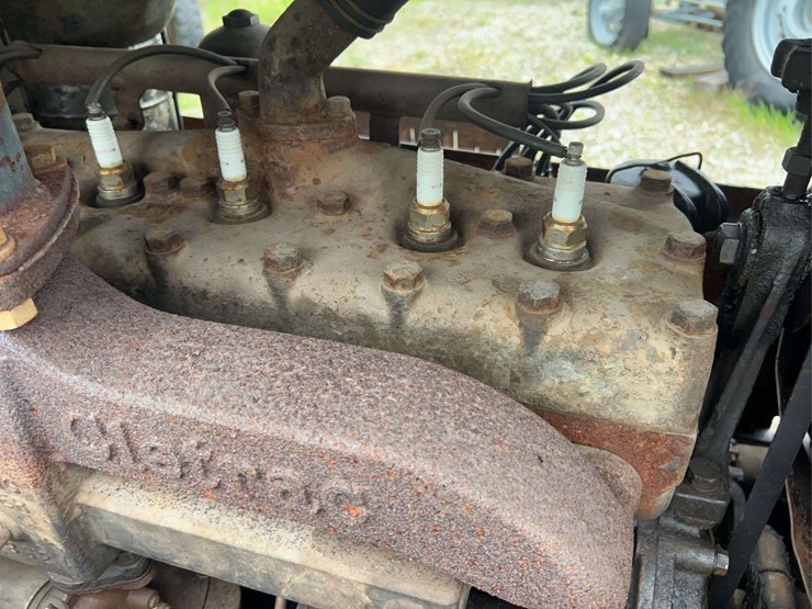 cletrac-25-crawler-image-14