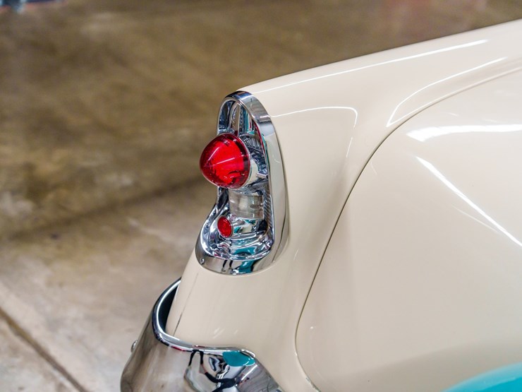 #100-•-1956-chevrolet-bel-air-convertible-image-26