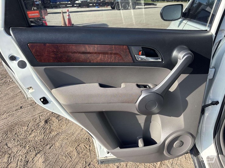 2008-honda-crv-image-16