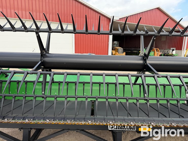 2017-john-deere-635-image-14