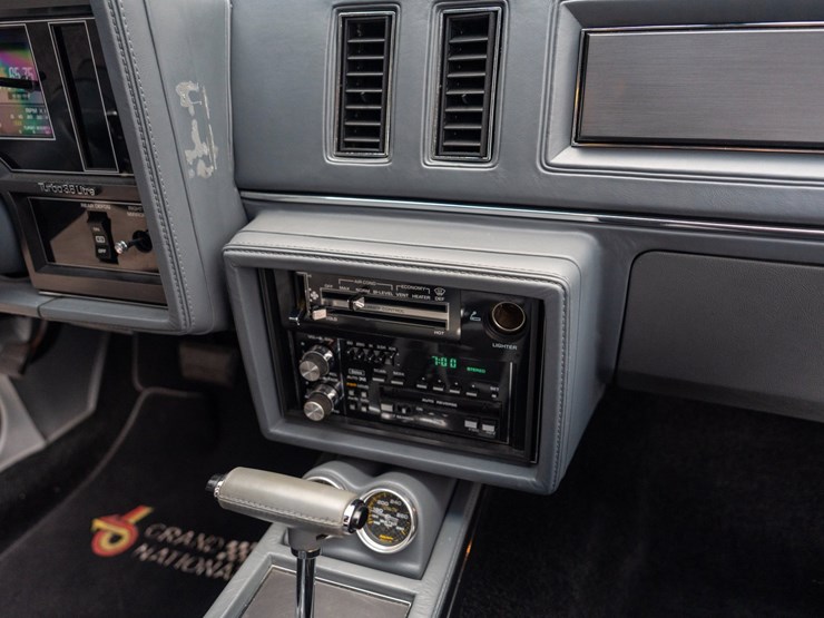 #113-•-1987-buick-grand-national-image-70