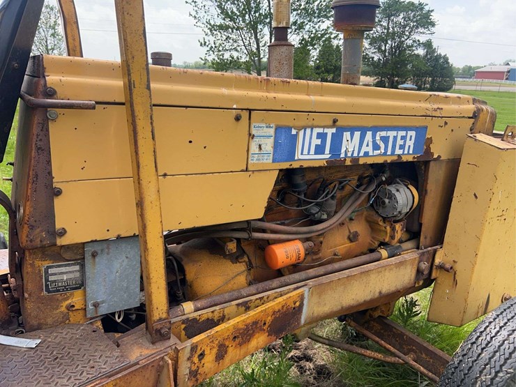 harlo-lift-master-2-62–g-forklift-image-26
