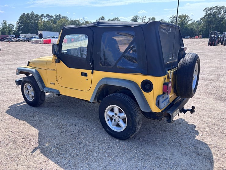 2001-jeep-wrangler-image-4