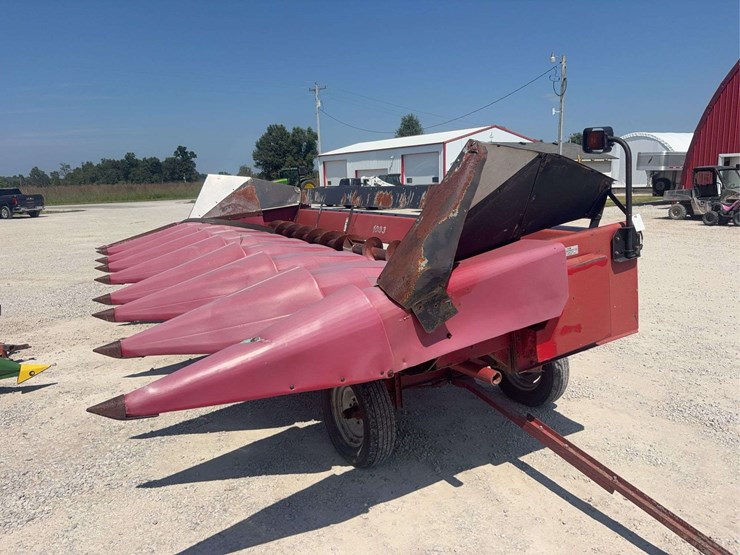 case-ih-1083-image-1