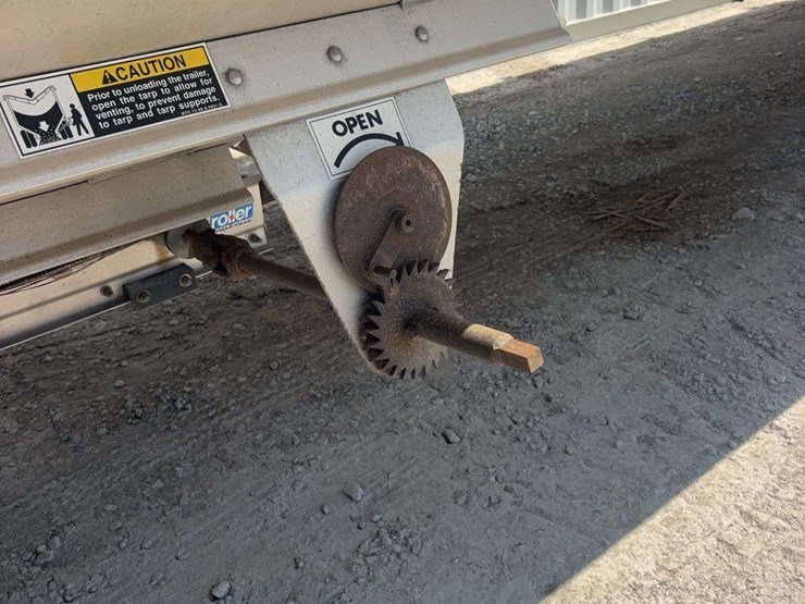 2019-wilson-hopper-bottom-image-11