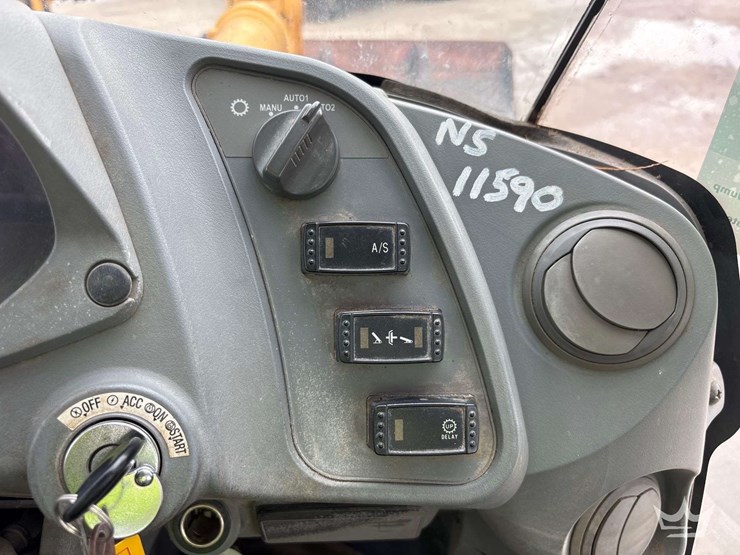 2015-kawasaki-70z7-image-35