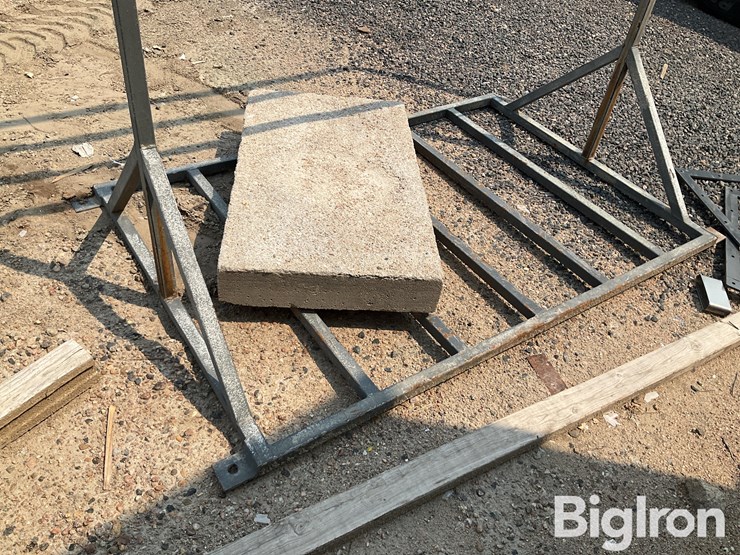 sign-frames-image-9