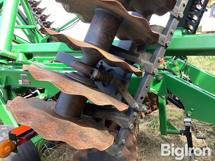 2012-john-deere-2623-image-14