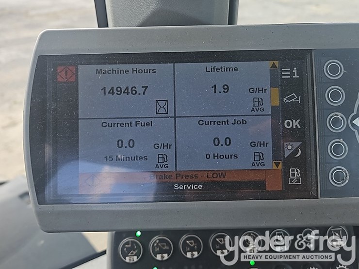 2014-caterpillar-938k-image-32