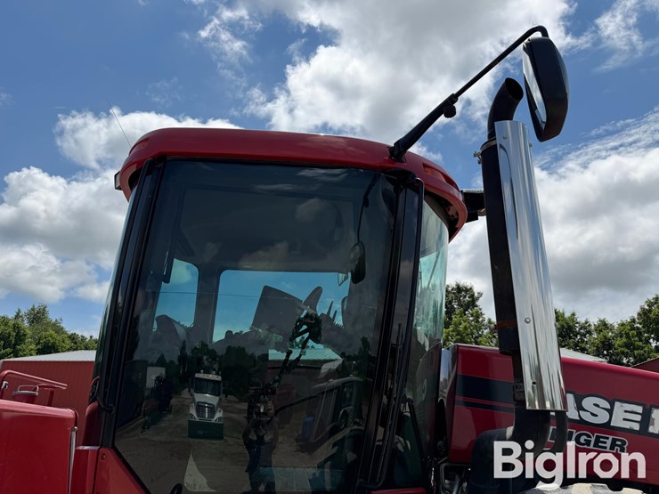 2011-case-ih-steiger-335-4wd-tractor-image-17