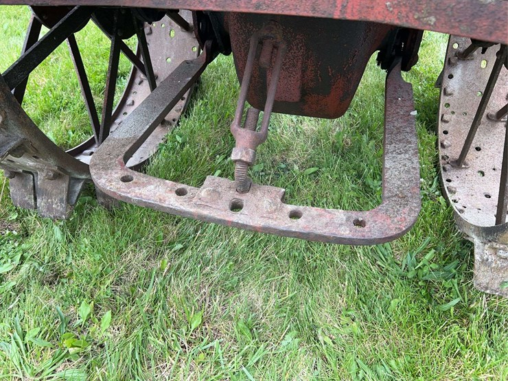mccormick-deering-wk-40-image-34