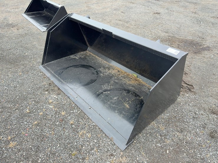 72"-snow/mulch-bucket-image-1