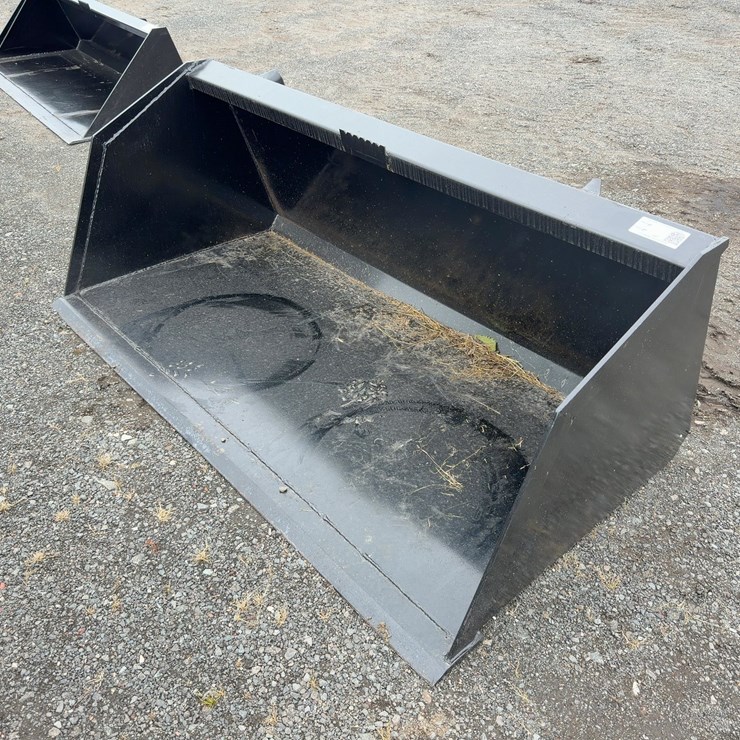 72" SNOW/MULCH BUCKET