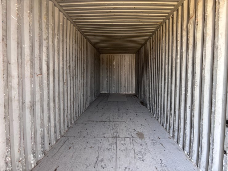 #1247-•-40ft-container-image-3