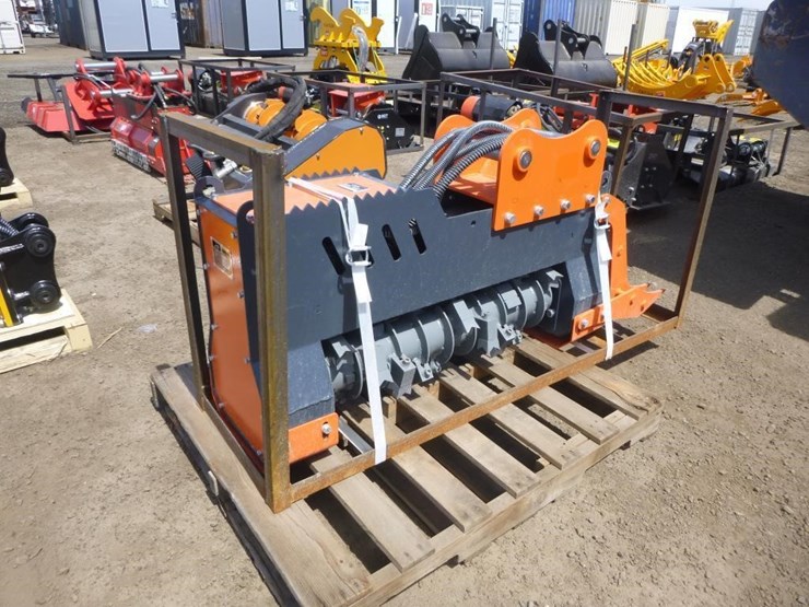 caterpillar-306-image-2