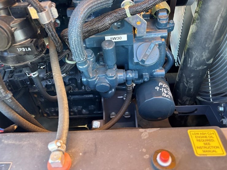 2023-atlas-copco-xas188-image-21